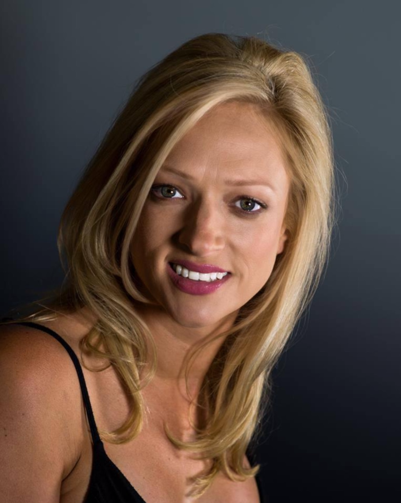 Jenna, holistic esthetician